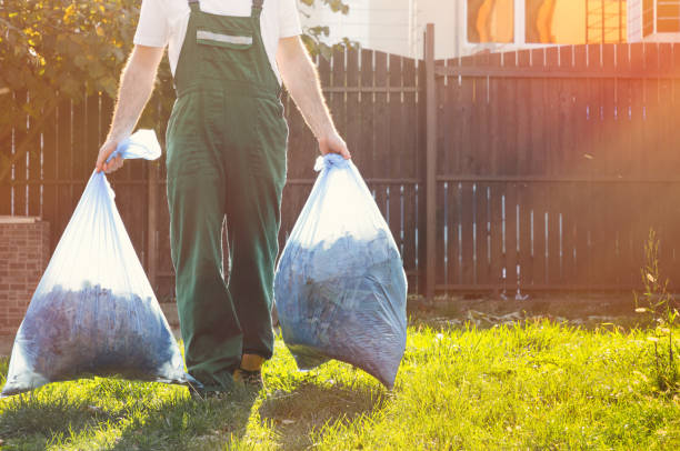 Property Management Cleanouts in Southchase, FL