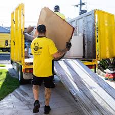 Best Mattress Disposal  in Southchase, FL
